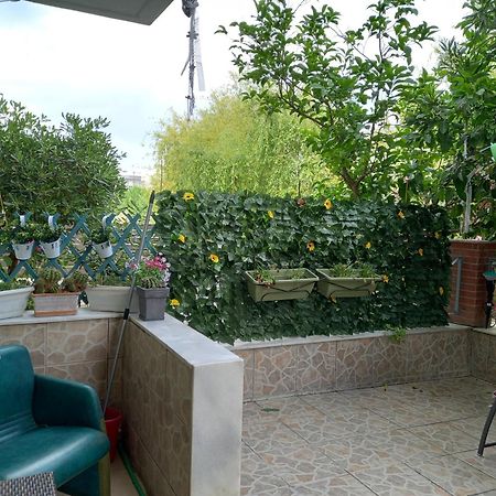 Peramos Apartments Néa Péramos 外观 照片