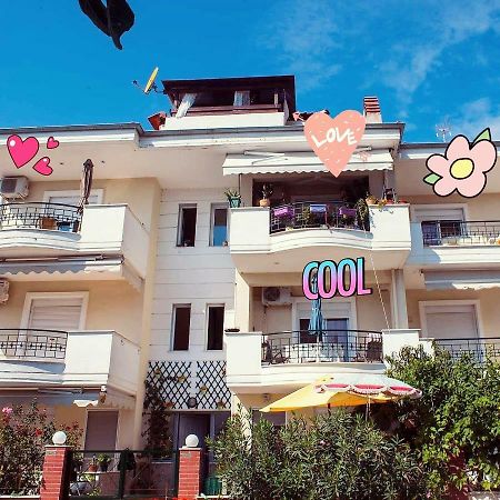 Peramos Apartments Néa Péramos 外观 照片