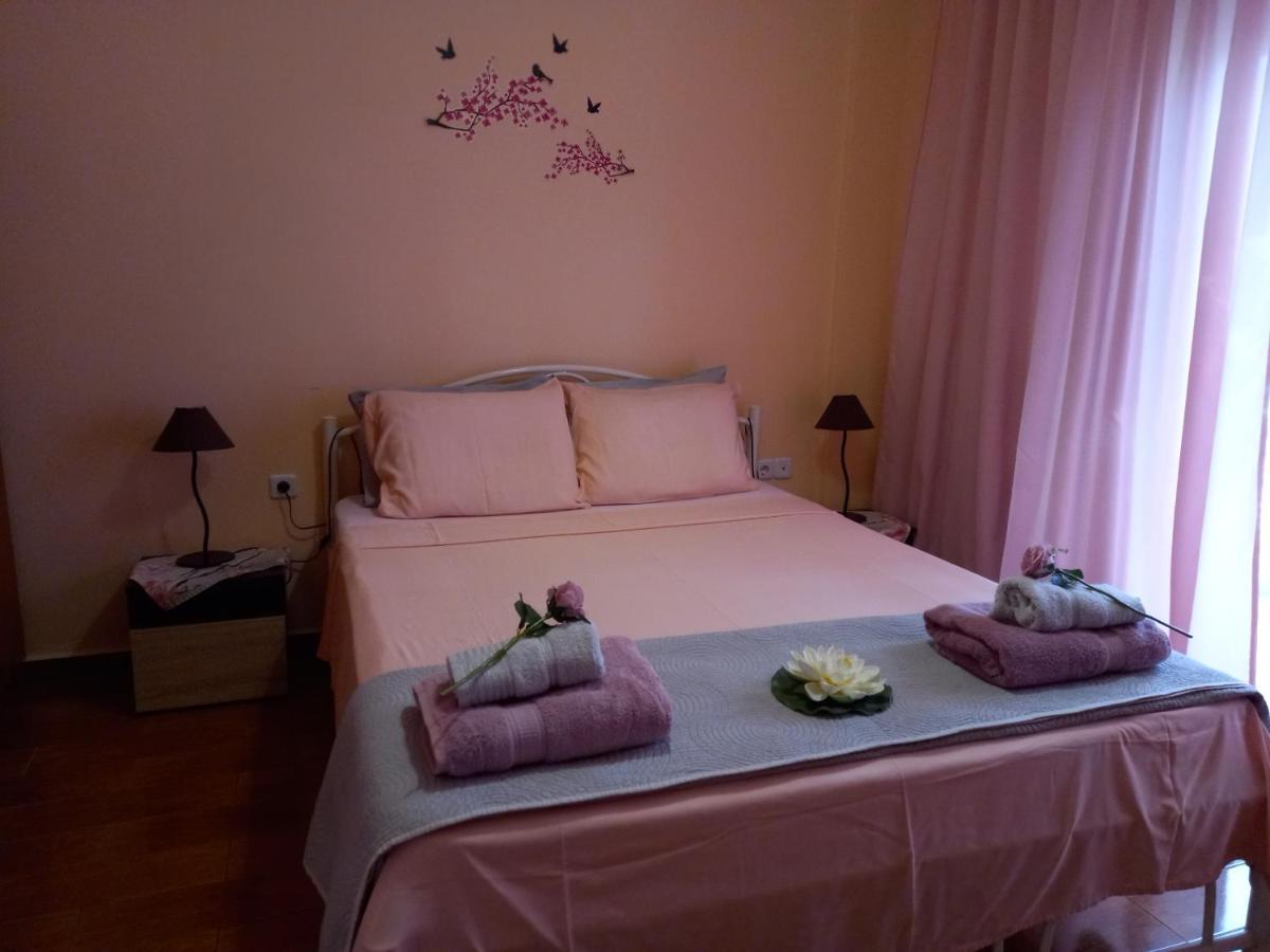 Peramos Apartments Néa Péramos 外观 照片
