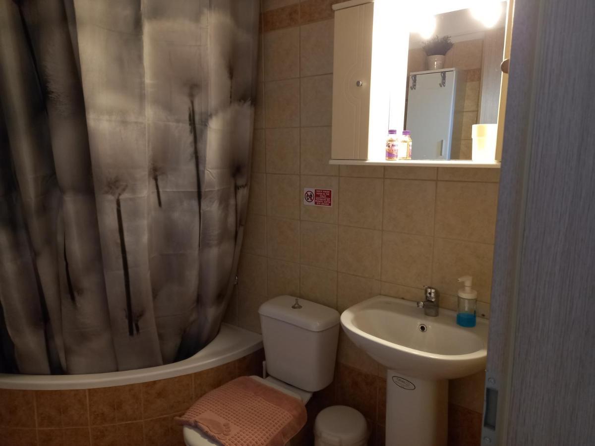 Peramos Apartments Néa Péramos 外观 照片