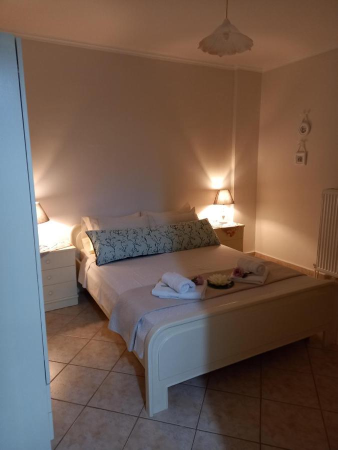Peramos Apartments Néa Péramos 外观 照片
