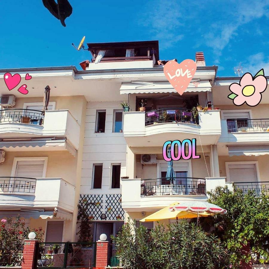 Peramos Apartments Néa Péramos 外观 照片
